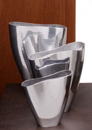 Curved Tulip Vases - Decorative Vases | Serene Spaces Living