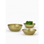 Serene Spaces Living Hammered Gold Bowl, Hammered Metal Provides Vintage Look, 2 Size Options